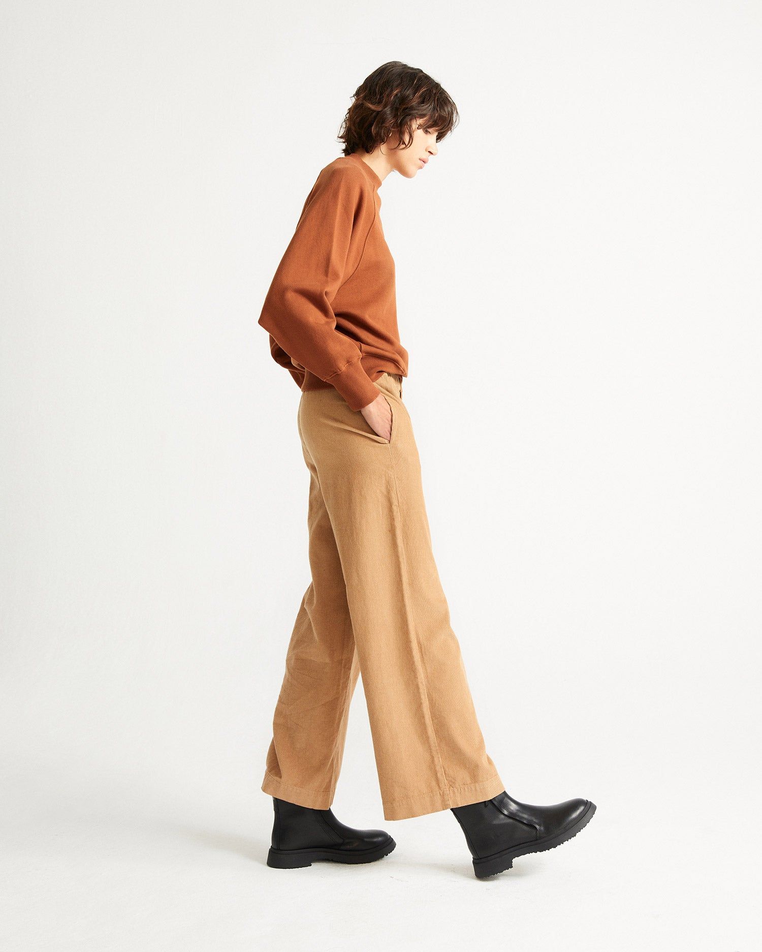 Pantalon large camel en coton bio - maia camel, Thinking Mu, photo 4