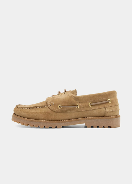 Chaussures bateau en cuir certifié | ollie boat shoe - earth suede - Garment Project
