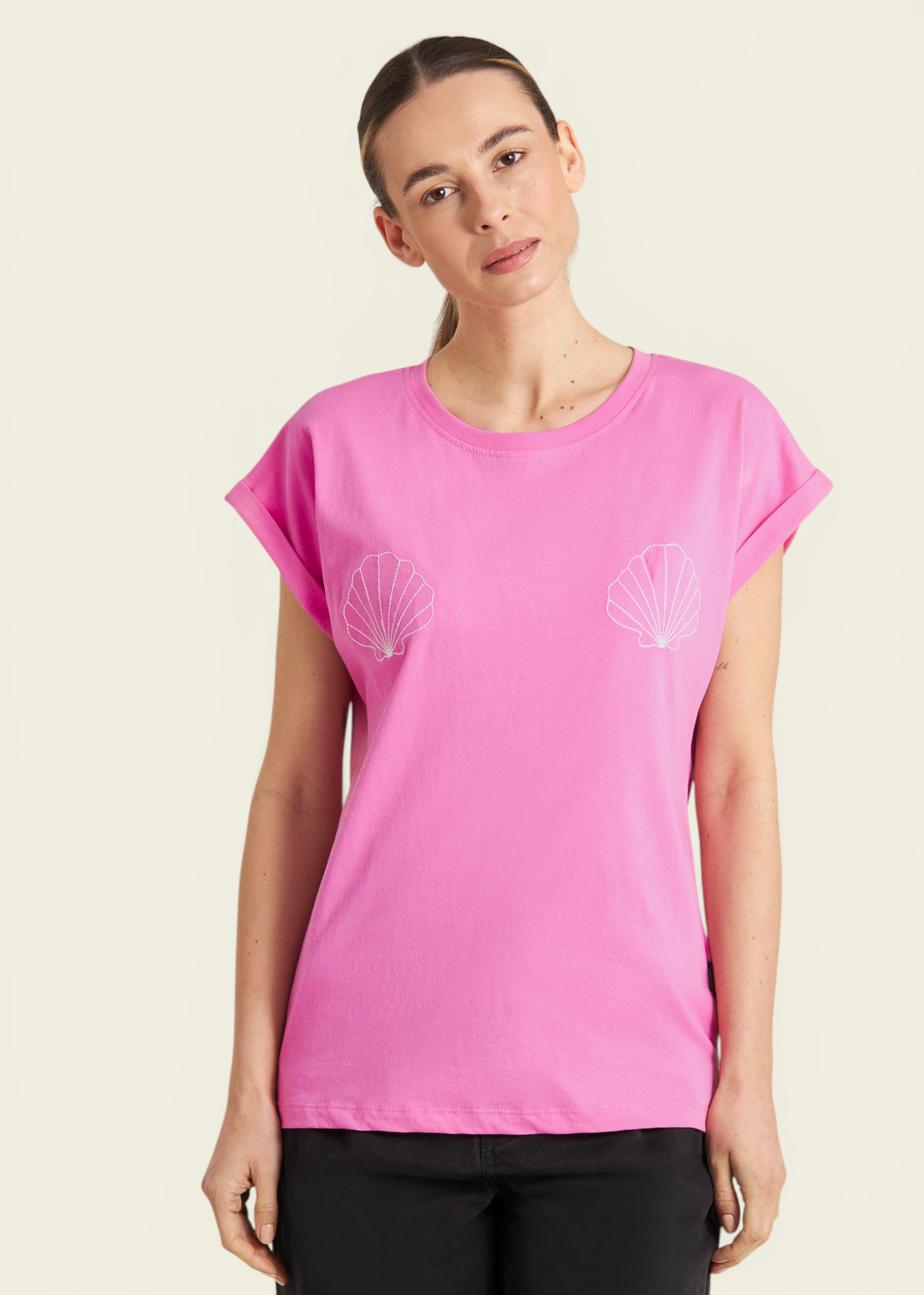 T-shirt brodé en coton bio | rose "t-shirt visby sea shells emb moonlite pink - moonlite mauve", Dedicated, photo 3