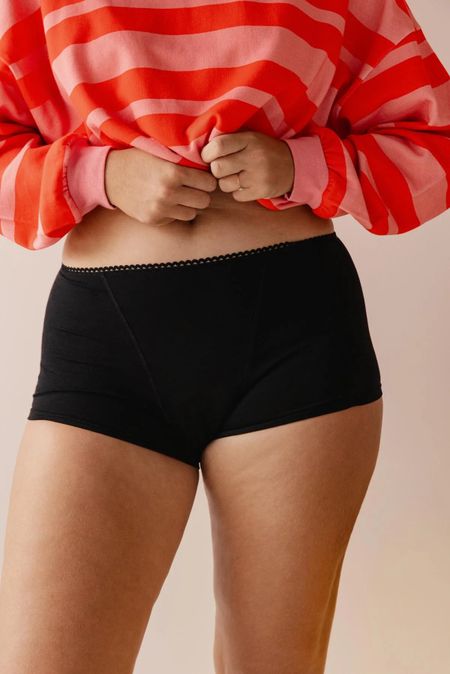 Shorty menstruel flux nuit en coton bio | pirate black