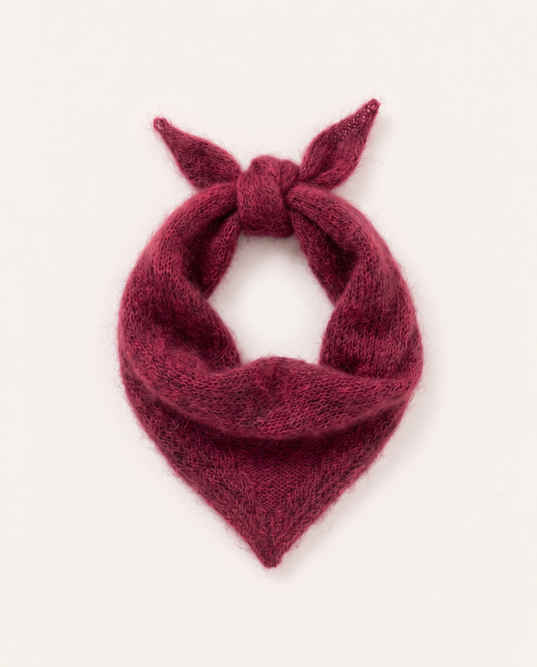 Écharpe triangle en mohair certfiée | aubergine "lula", WeDressFair, photo 1