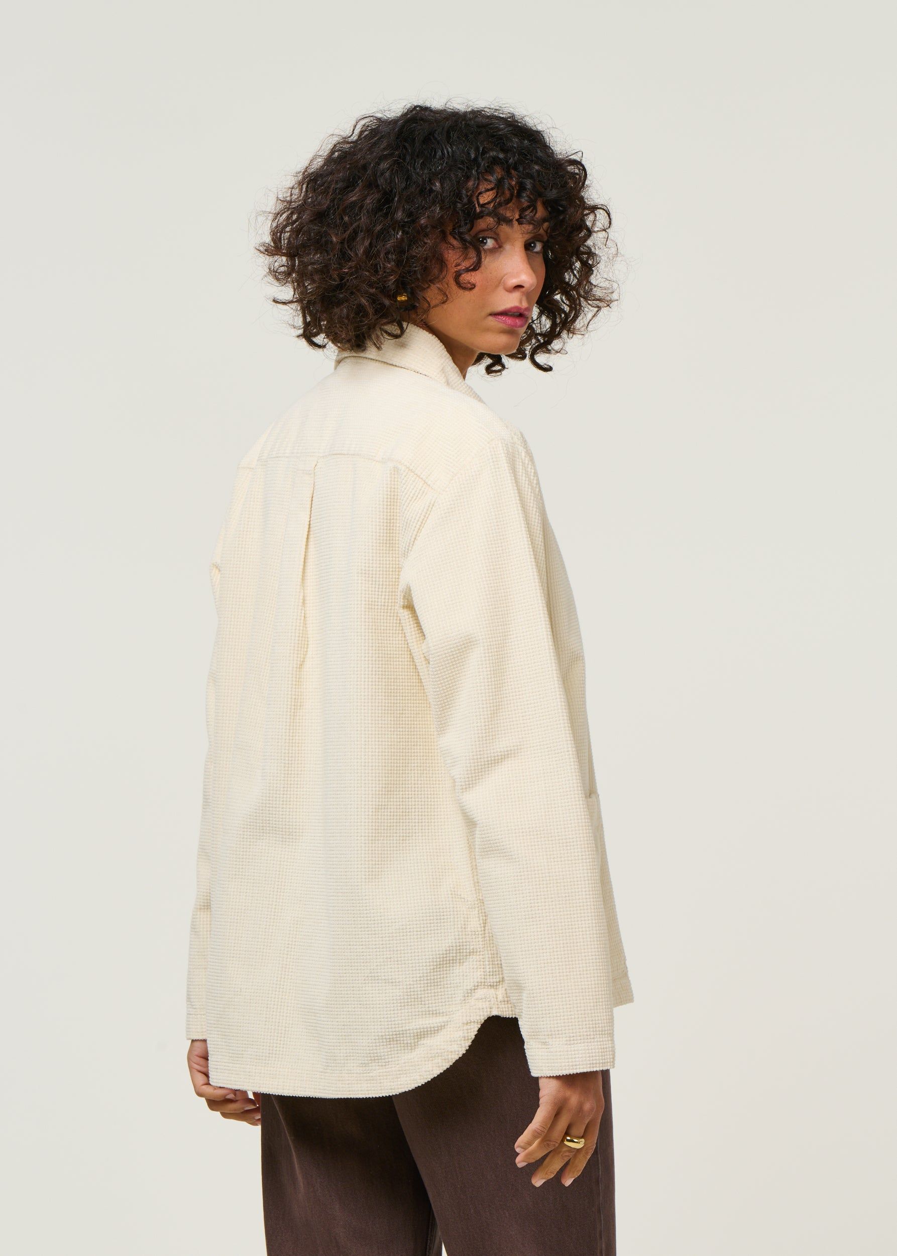 Cordjacke aus Bio-Baumwolle | Ecru "corduroy overshirt - egret", Knowledge Cotton Apparel, Foto 4