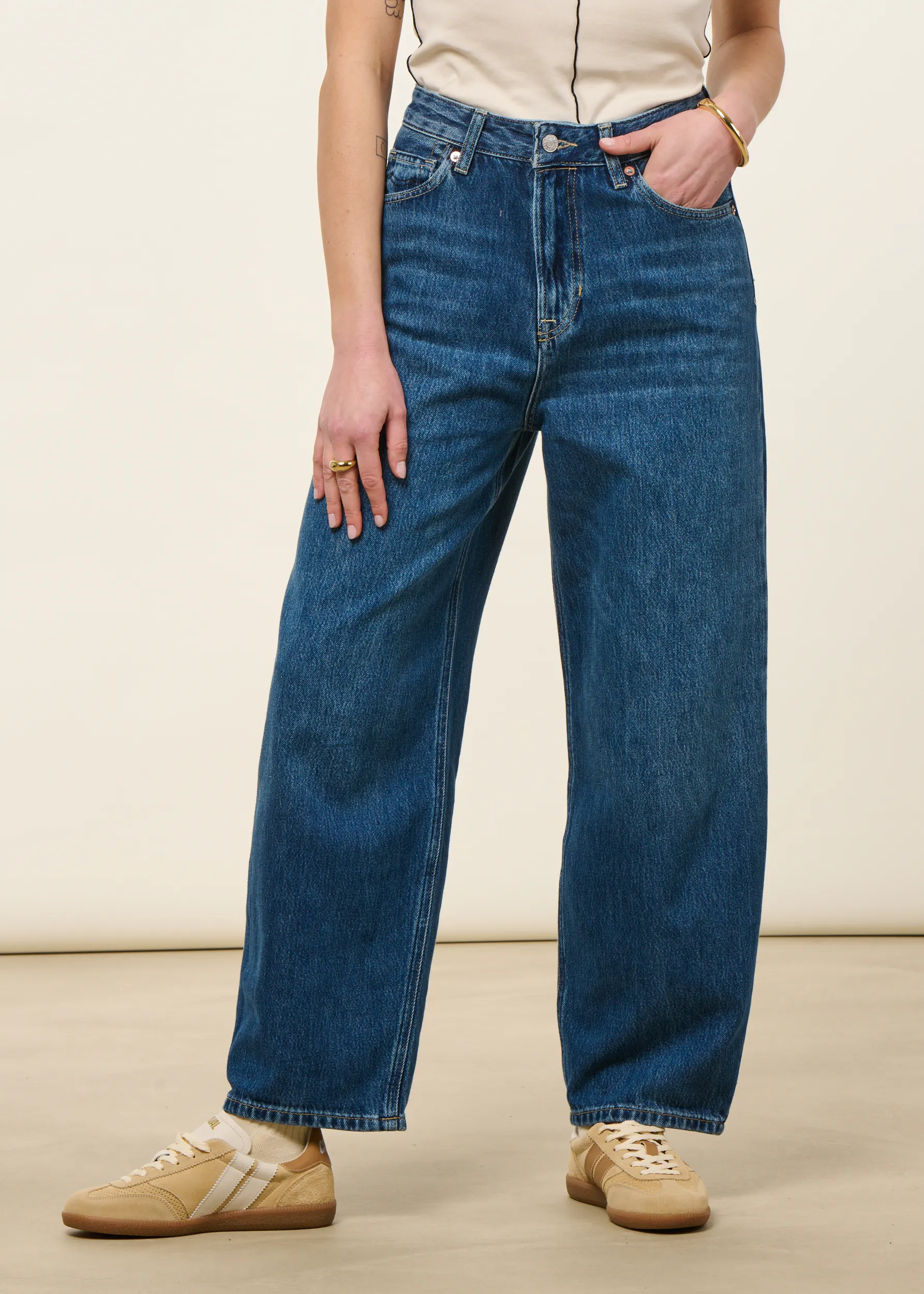 Jean ballon en coton bio et tencel | leila - lewisboro mid used, Kings of Indigo, photo 1