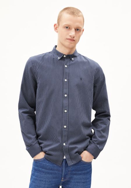 Chemise en coton bio | rayé "quaasa stripes - night sky-white" - Armedangels