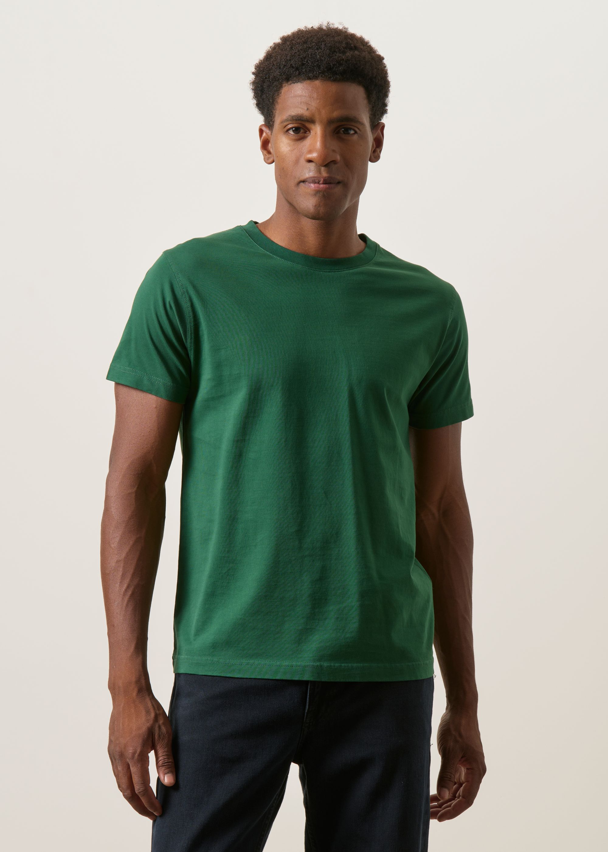 T-shirt en coton bio | vert forêt, WeDressFair, photo 1