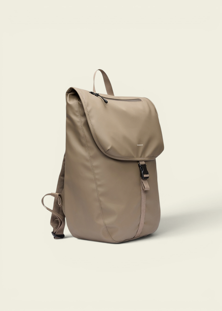 Sac à dos 20l en matière recyclée | beige "Stream lid backpack 14" - clay" - Sandqvist