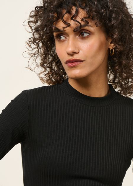 T-shirt côtelé en tencel | noir "nina black" - Jan'n June