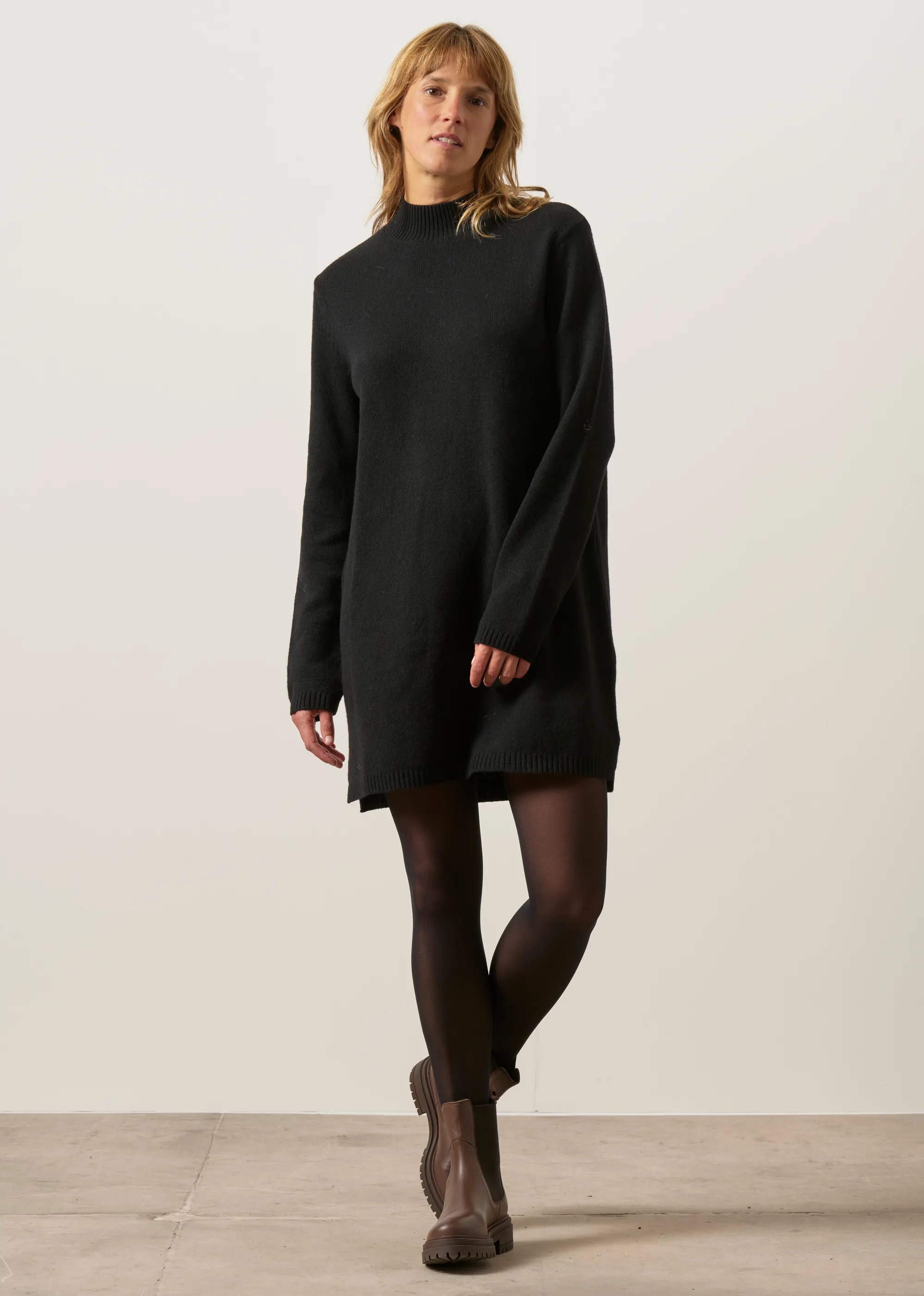 Robe courte maille col montant noir, WeDressFair, photo 6