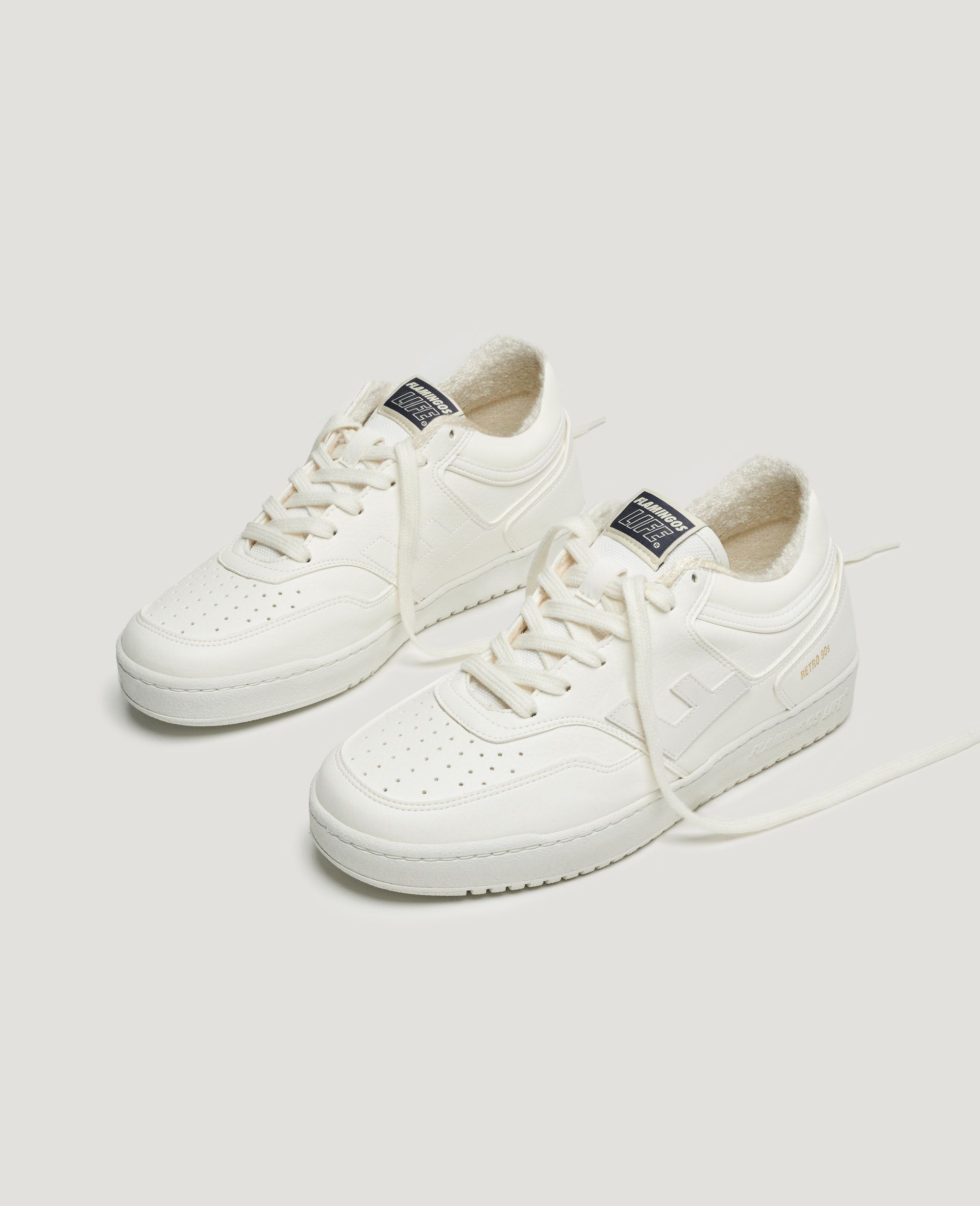 Vegane Sneaker aus recyceltem Material | Weiß "retro 90s all white", Flamingos Life, Foto 2