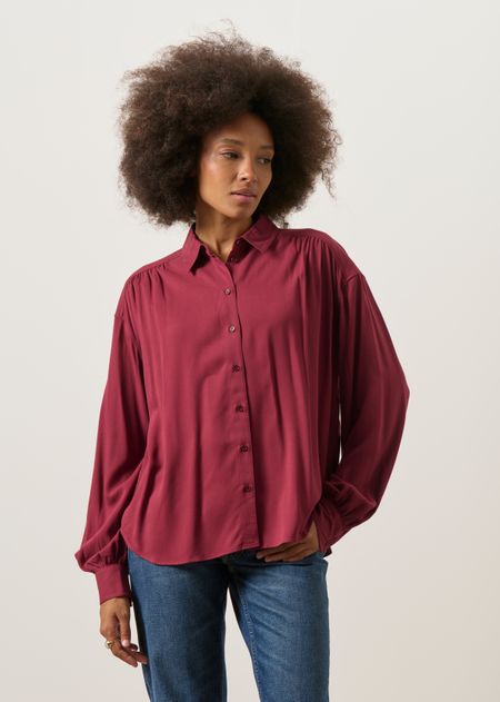 Chemise en viscose ecovero | bordeaux "Efinaraa ecovero blouse | velvet red" - Armedangels
