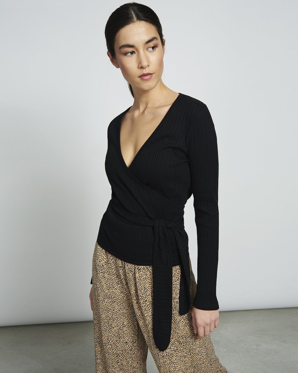 T-shirt cache-coeur manches longues noir en coton bio - chelsea, Jan'n June, photo 2