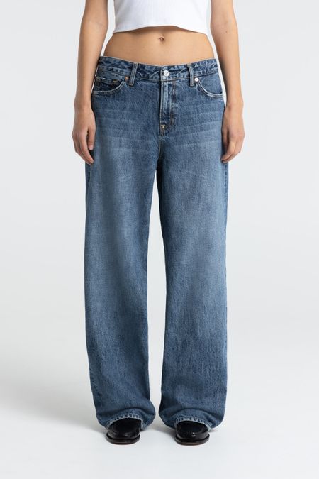 Jean large taille basse en coton bio | bleu "joan ceky blue worn", Kings of Indigo