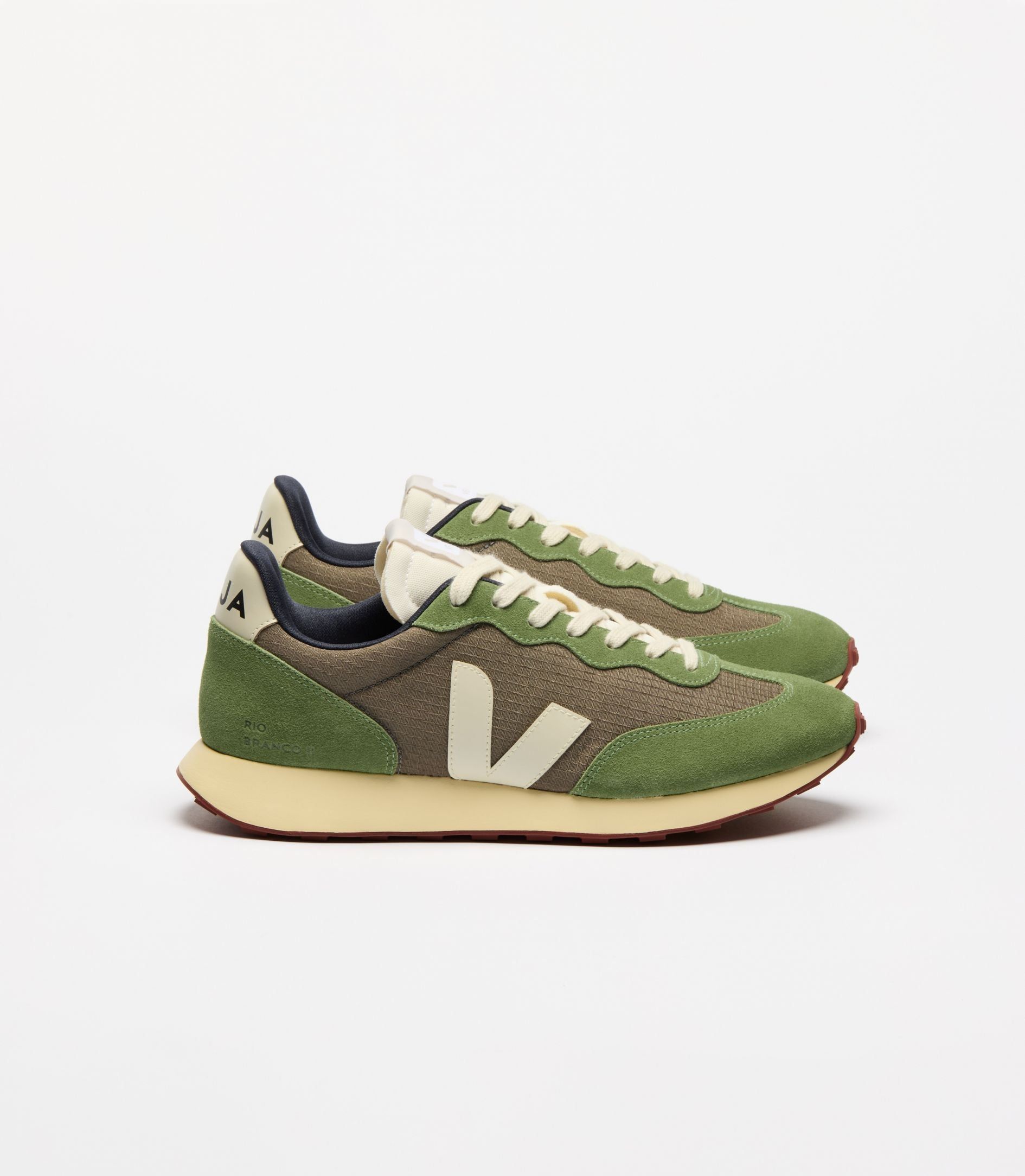 Baskets | beige "rio branco ii - kaki_pierre", Veja, photo 1