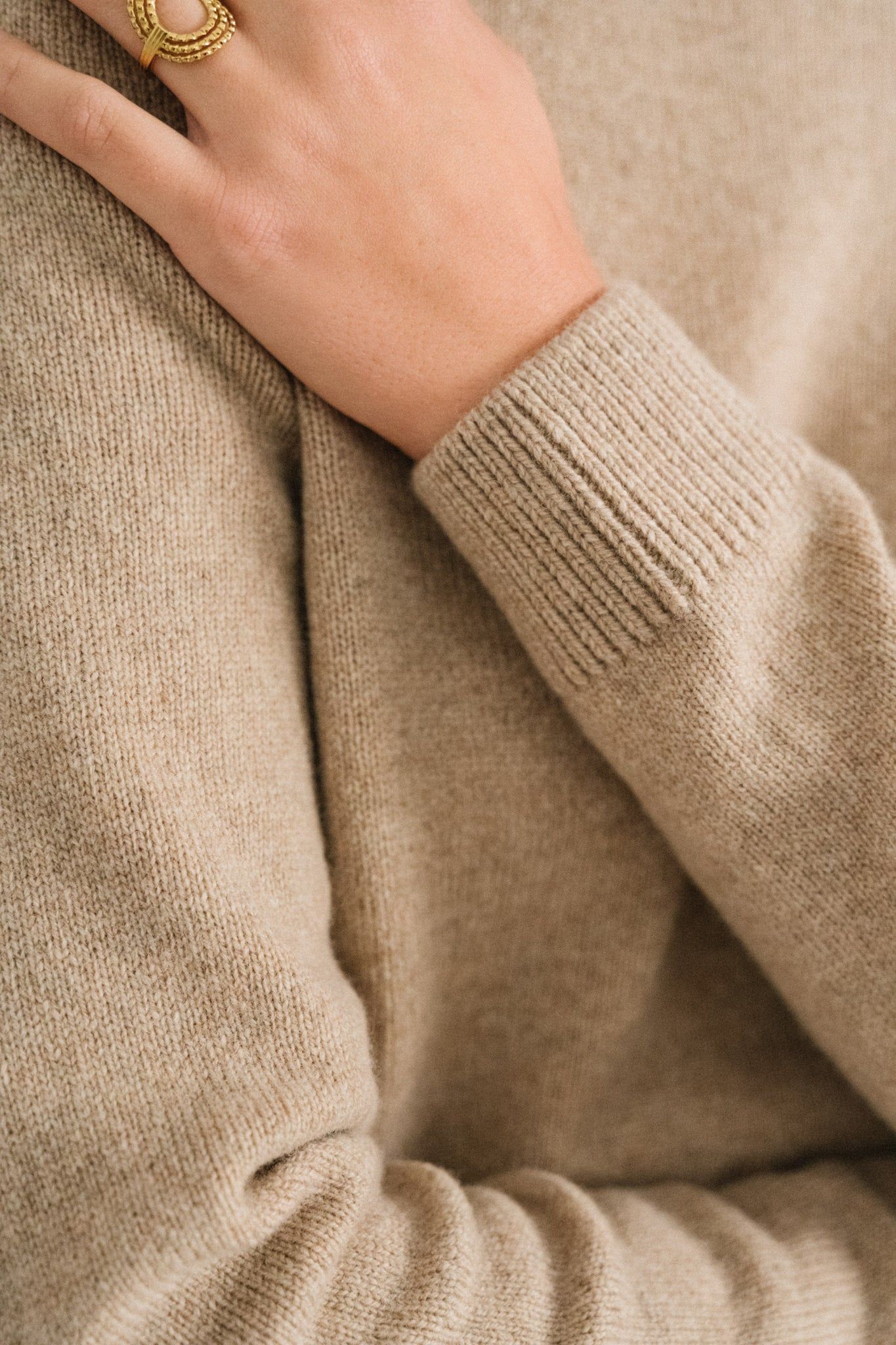 Pull droit en laine mérinos recyclée | beige, WeDressFair, photo 3