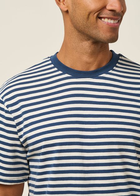 T-shirt en coton bio | rayé "stockholm stripes insignia blue" - Dedicated