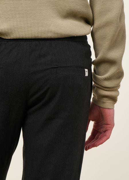 Pantalon droit en lyocell et lin bio | noir "Tim linen-mix pant vegan - black jet", Knowledge Cotton Apparel, photo 6