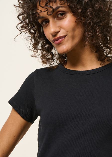 T-shirt manches courtes côtelé en coton bio | noir - WeDressFair