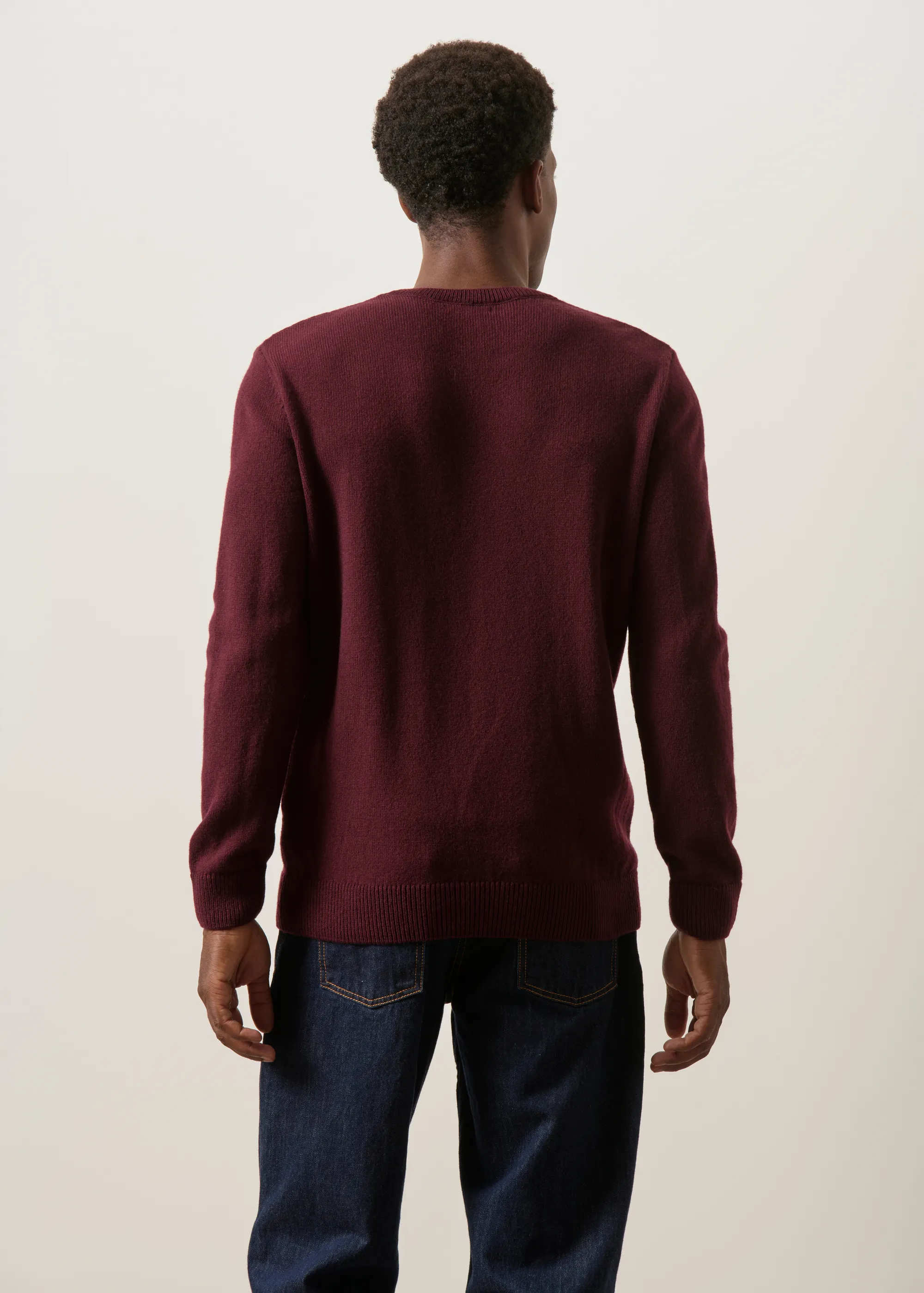 Pull régular en laine mérinos recyclée | bordeaux, WeDressFair, photo 5