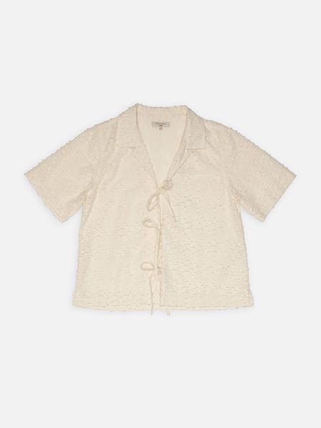 Blouse à noeuds texturée en coton bio | écru "moa tie fringe shirt offwhite" - Nudie Jeans
