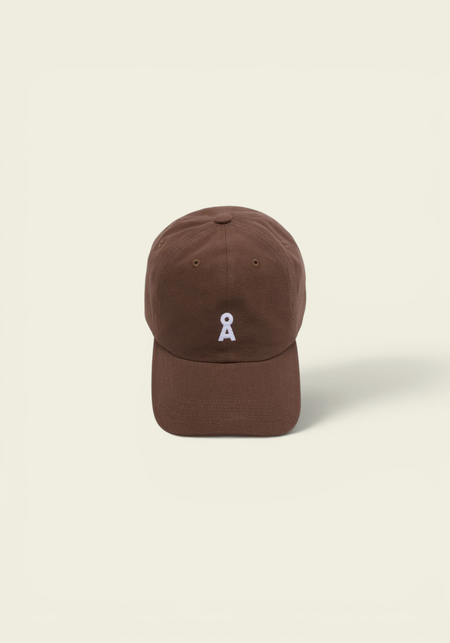 Casquette en coton bio | marron "Yenaas bold - dried palm" - Armedangels