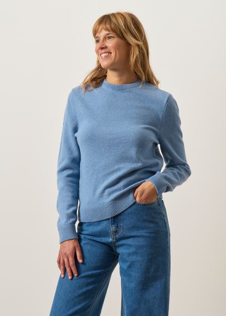 Pull régular en laine mérinos recyclée | bleu méditérranéen, WeDressFair