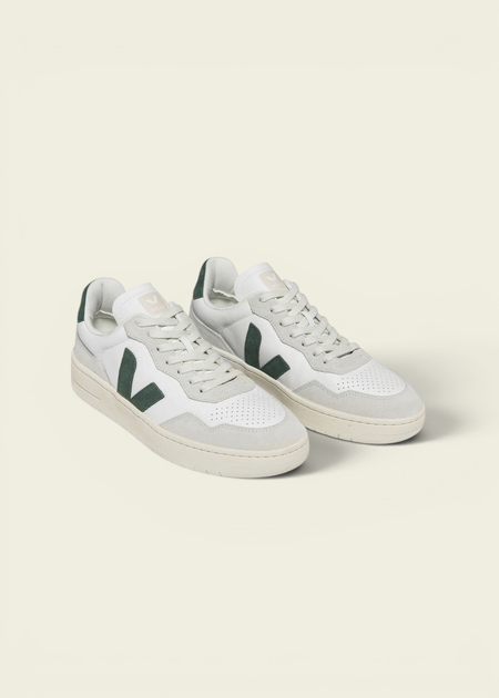 Baskets en suède et cuir certifié | blanc et vert "v-90 o.t. leath ex white cyprus" - Veja