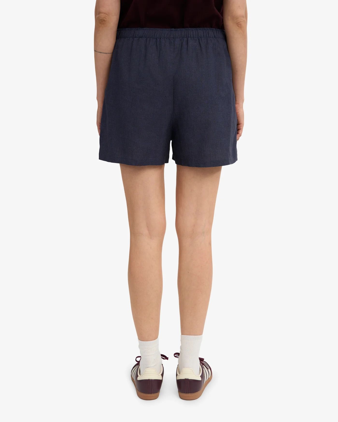 Short en lin bio | bleu "organic linen shorts - petrol blue", Colorful Standard, photo 3