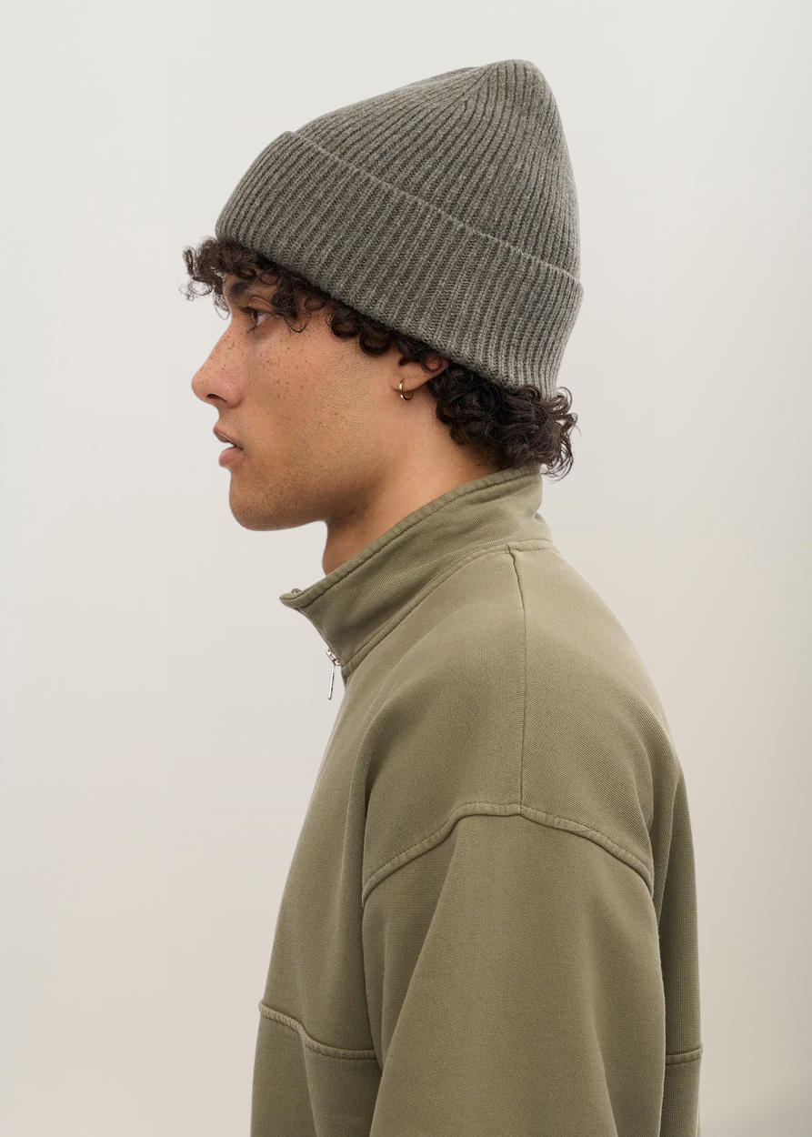 Beanie aus recycelter Merinowolle | Grün "merino wool beanie - dusty olive", Colorful Standard, Foto 4