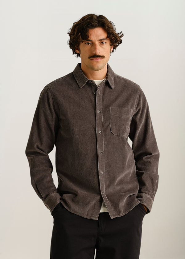 Chemise velours côtelé en coton bio | gris "Shirt varberg corduroy rock grey - castlerock", Dedicated
