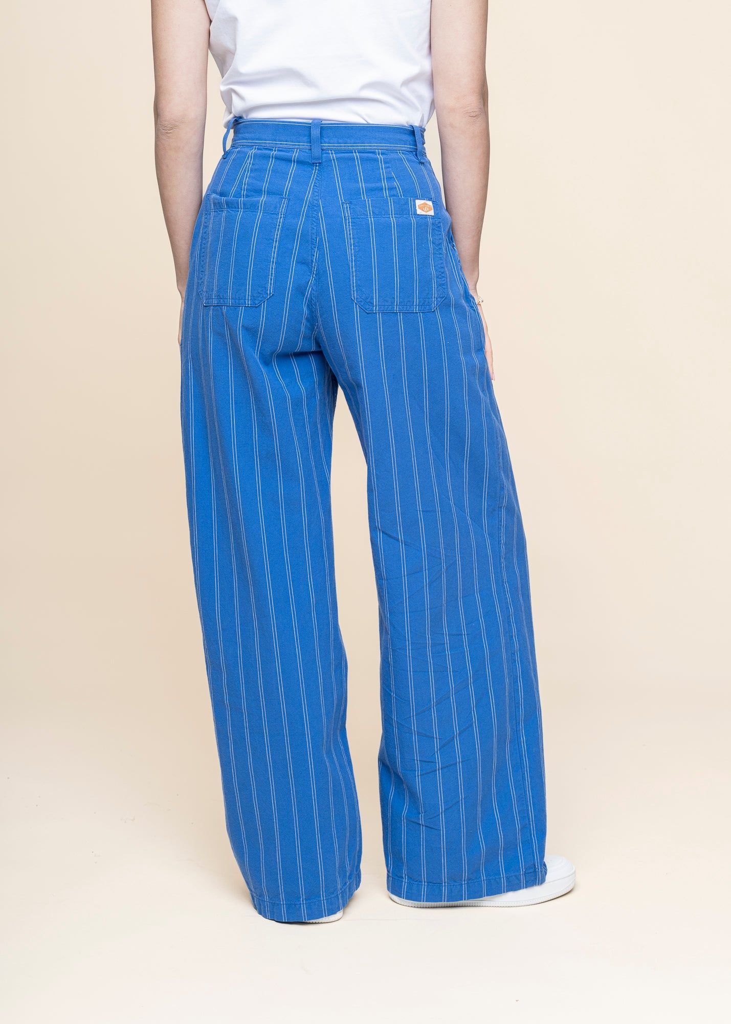 Pantalon ample rayé en coton bio | bleu "gullan striped workwear pants - blue/offwhite", Nudie Jeans, photo 3