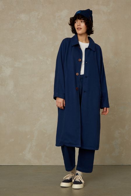 Manteau long marine en coton bio - cosima worker blue