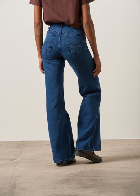 Jean évasé léger en coton bio | bleu "jane - alex dark worn" - Kings of Indigo