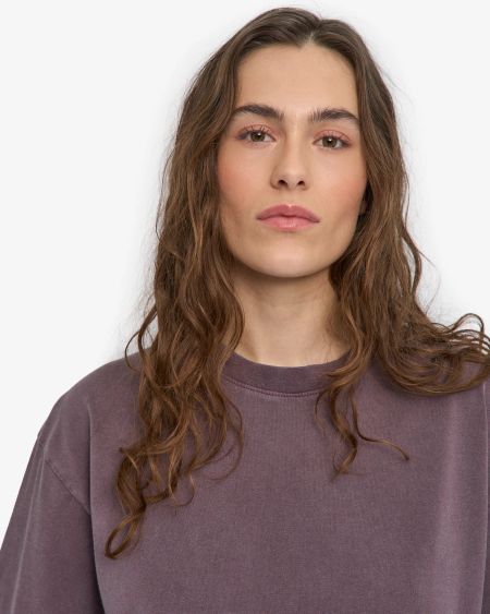 T-shirt en coton bio | violet "Organic boxy crop tee - faded grape" - Colorful Standard