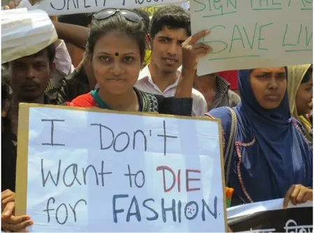 Rassemblement de milliers de travailleurs du textile et leurs syndicats un an après l’effondrement du Rana Plaza |© Solidarity Center / Foter.com CC BY-ND