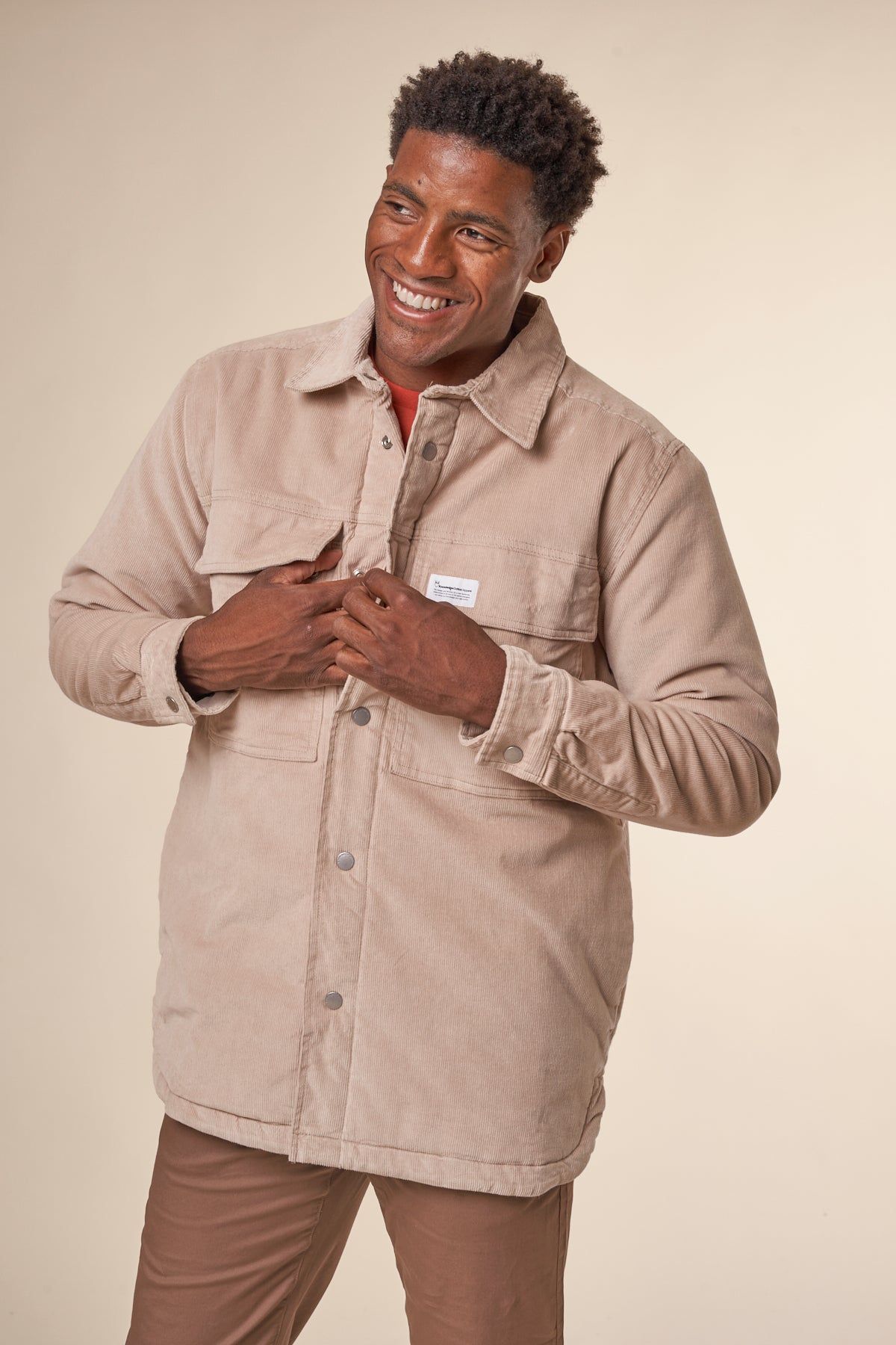 Blouson velours en coton bio et matière recyclée | beige "corduroy overshirt light feather gray", Knowledge Cotton Apparel, photo 1