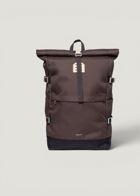 Sac à dos 26l en matière recyclée | marron "Icon rolltop backpack 16" - brown" - Sandqvist
