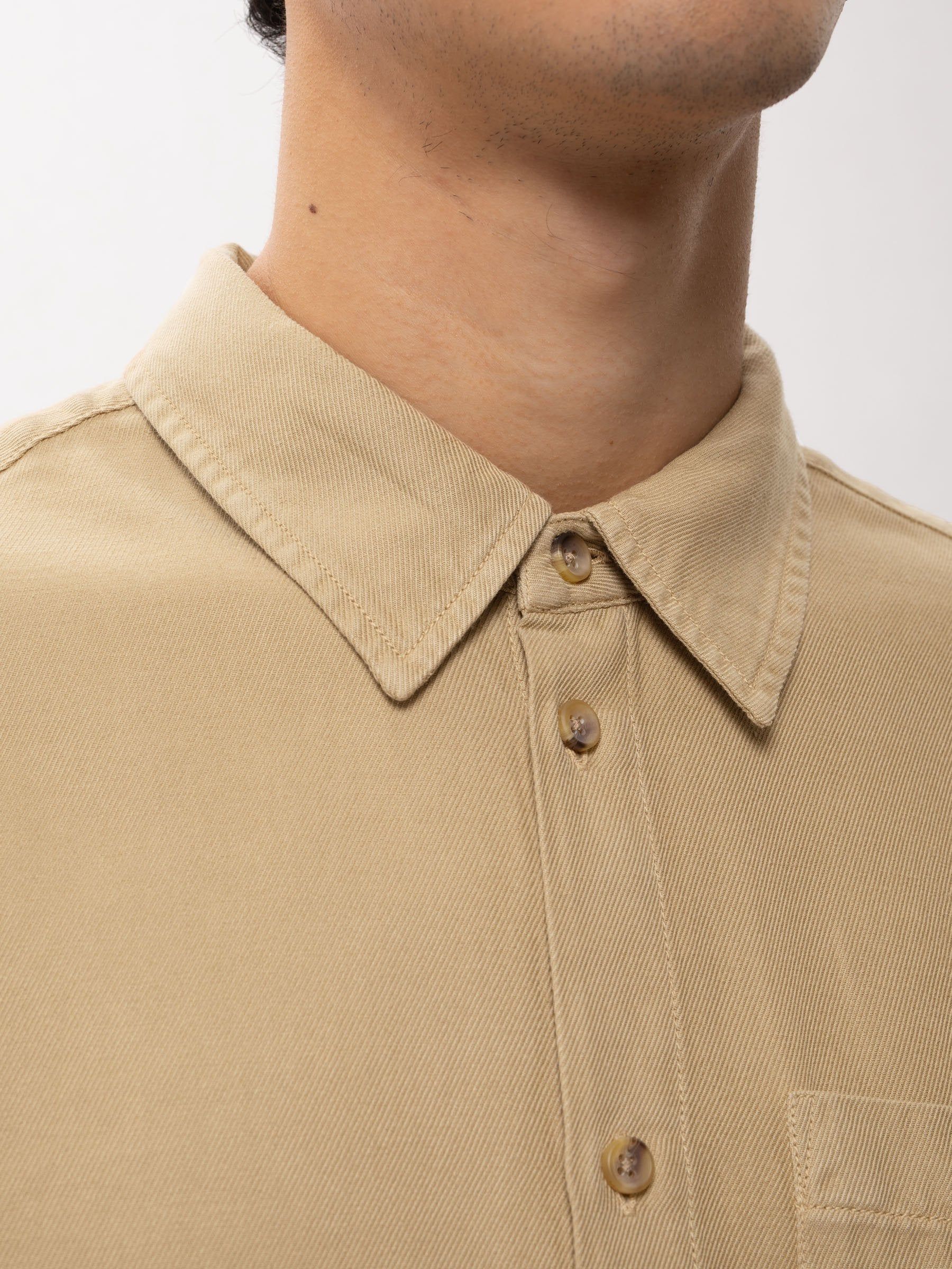 Chemise beige en twill de lyocell et coton - chuck fluid, Nudie Jeans, photo 4