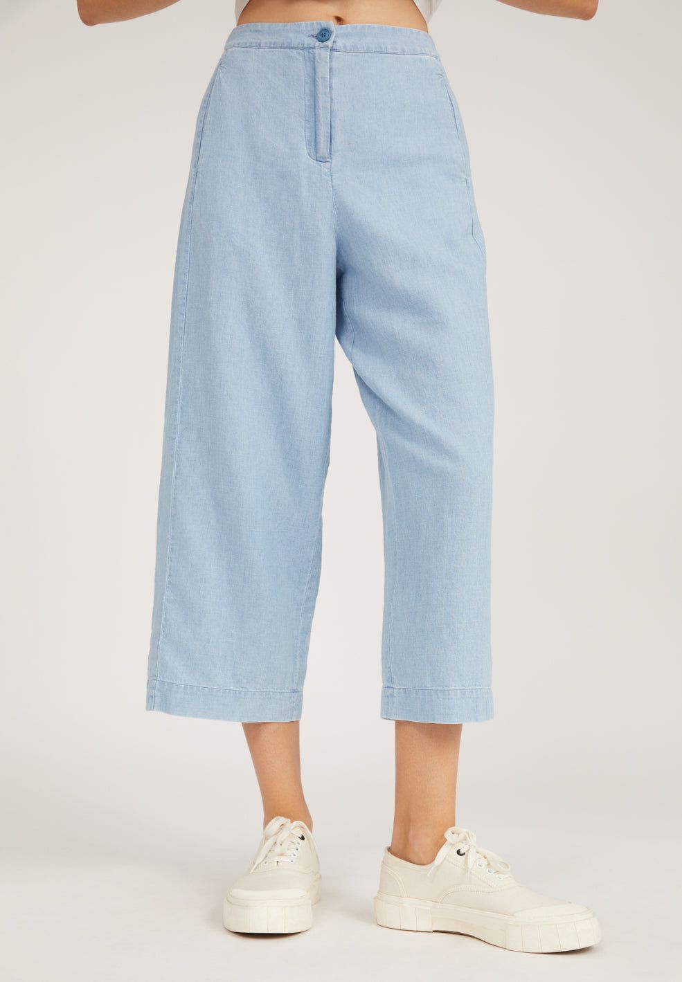 Pantalon ample 7/8 en coton bio bleu ciel - karunaa, Armedangels, photo 1