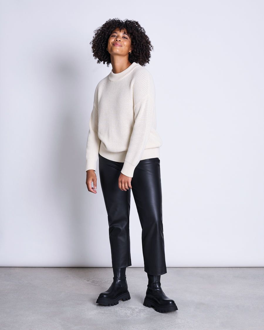 Schwarze beschichtete vegane Hose aus Bio-Baumwolle - the vegan coated black, Jan'n June, Foto 1
