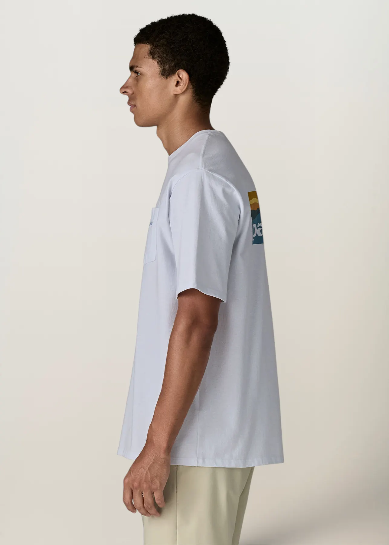 T-shirt à poche en matières recyclées | blanc "boardshort logo pocket responsibilitee - fbwi", Patagonia, photo 3