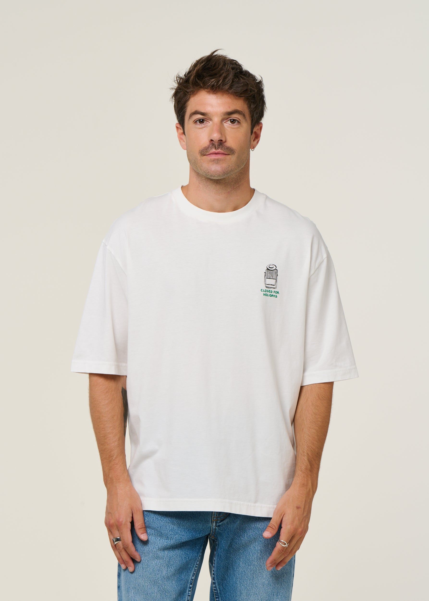 T-shirt en coton bio | blanc "closed - natural", Bask in the Sun, photo 2