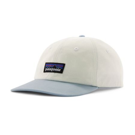 Casquette en coton bio et matière recyclée | bicolore "p-6 label trad cap - birch white w/fleck blue"