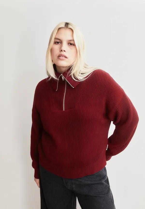 Pull camionneur en coton bio | bordeaux "Vanisé rib knit troyer - velvet red", Armedangels