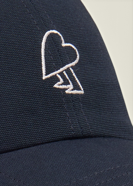 Casquette brodée en coton bio | bleu "midnight heart cap - midnight", Bask in the Sun, photo 2