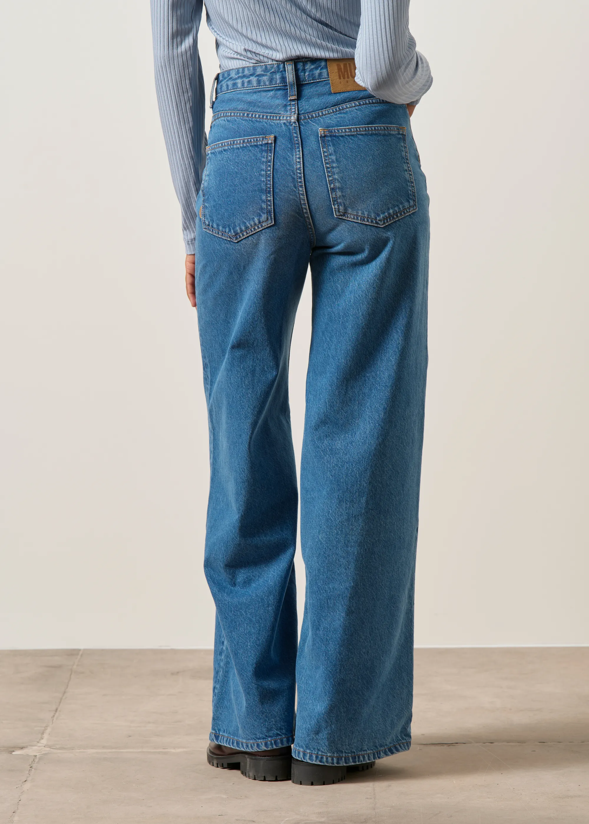 Jean wide leg coton bio et recyclé | bleu "sara high loose - stone vintage", Mud Jeans, photo 3