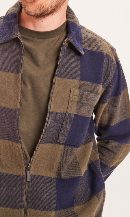 Veste en flanelle à carreaux en coton bio - pine forrest night, Knowledge Cotton Apparel, photo 2