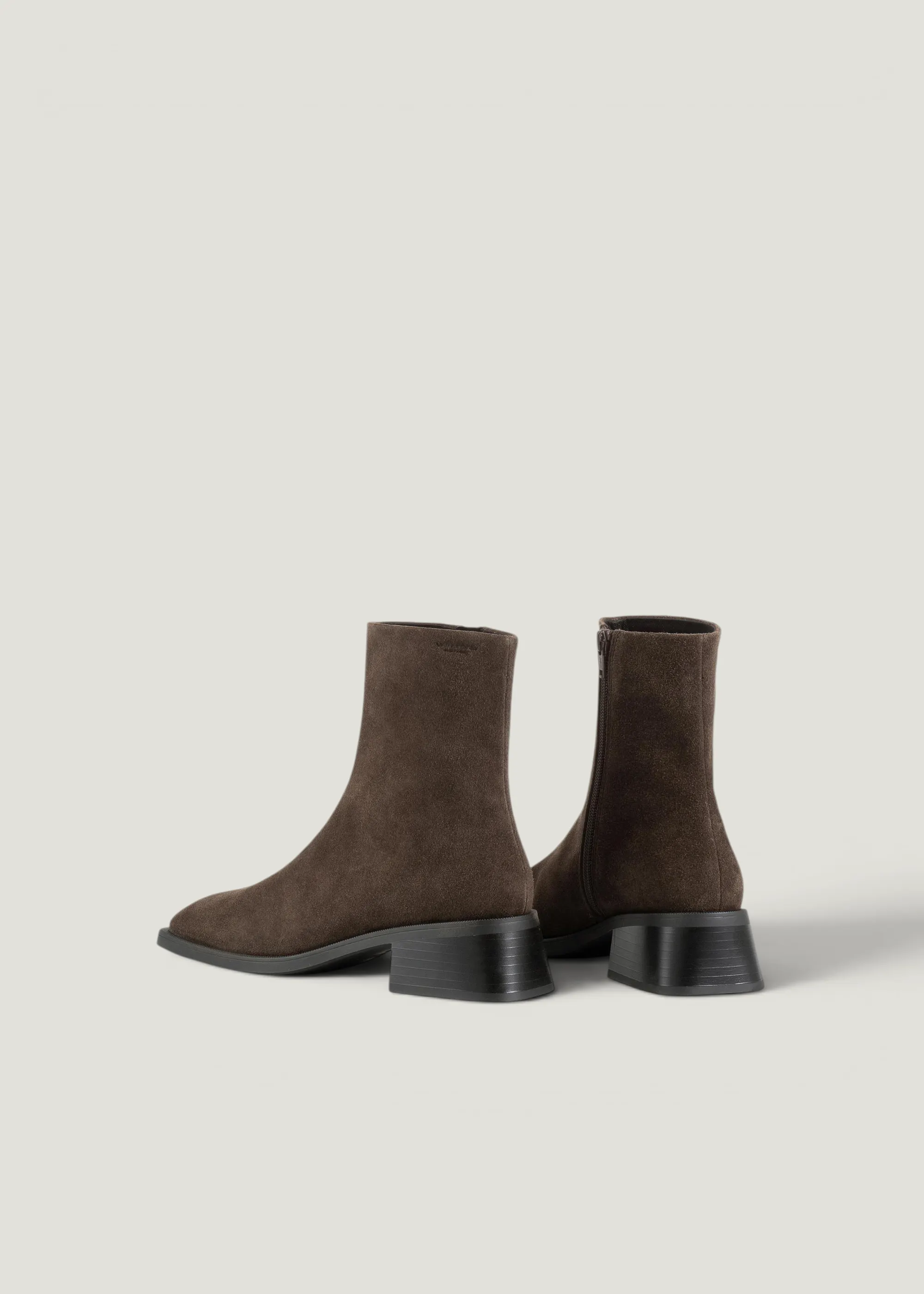 Bottines en cuir daim | marron foncé "Blanca java", Vagabond, photo 3