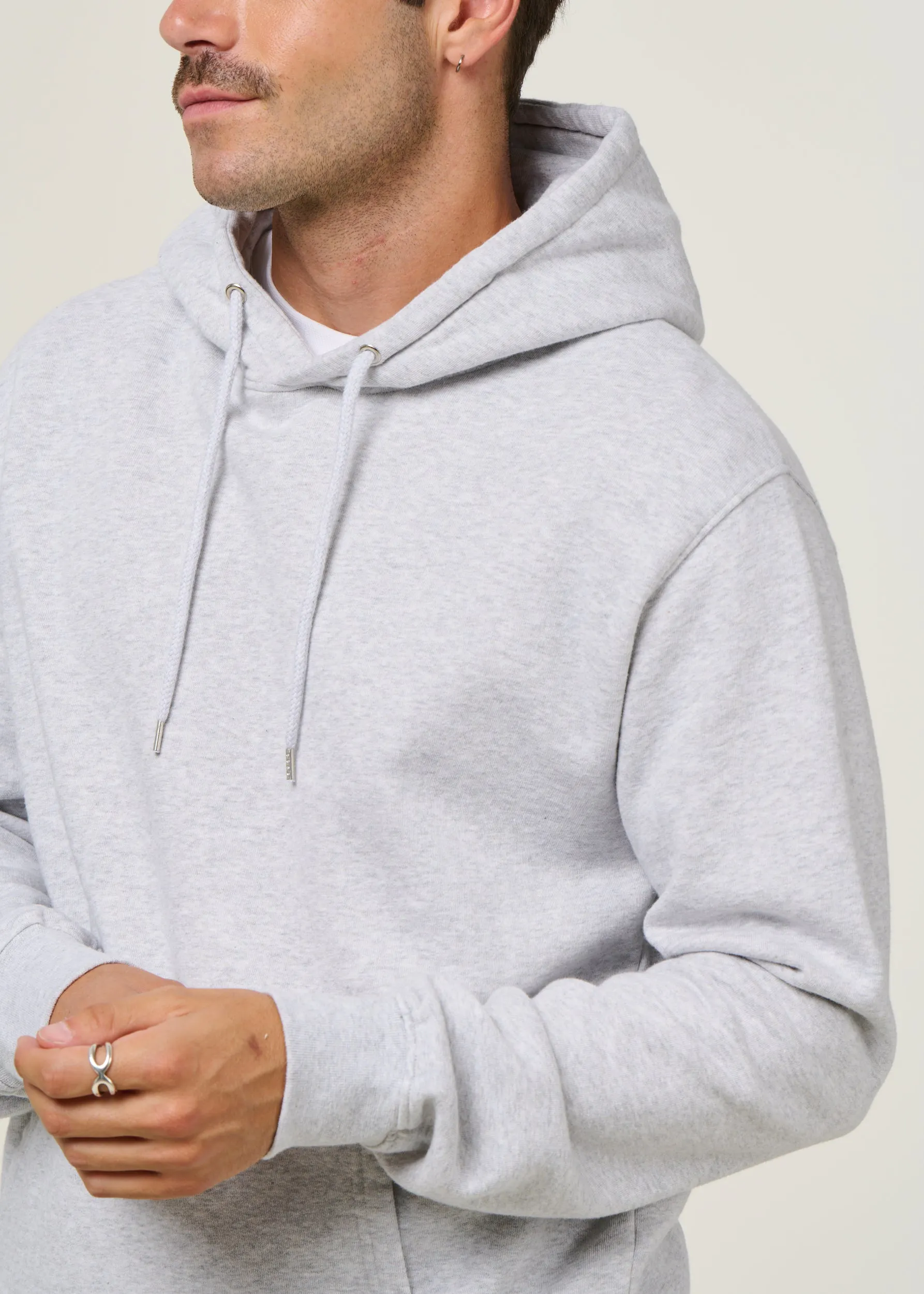 Sweat à capuche gris clair en coton bio - snow melange, Colorful Standard, photo 2
