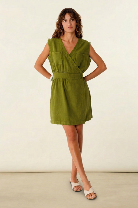 Robe en lin et coton bio | vert "vestido maddi - dark green" - SKFK