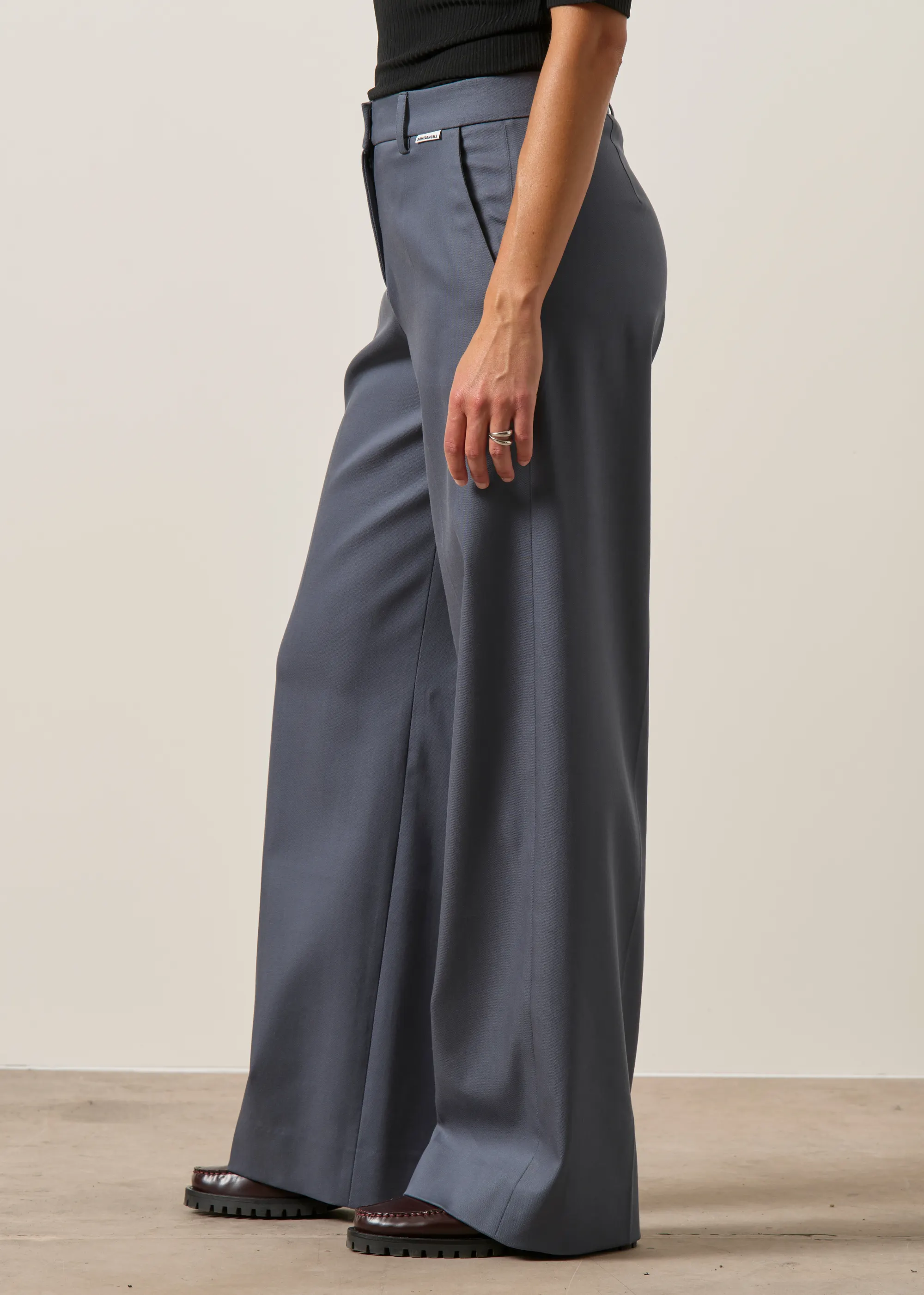 Pantalon ample en tencel | gris "Leandraa pant - moonshadow", Armedangels, photo 4